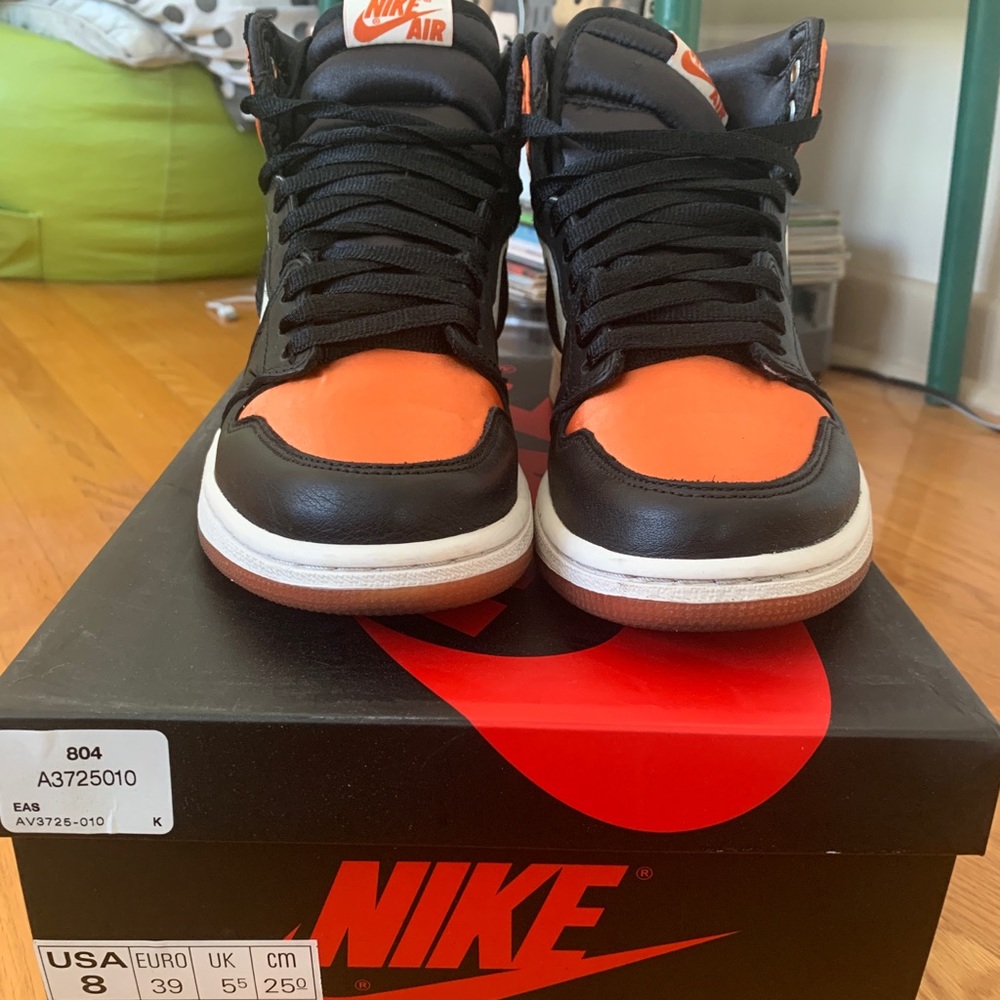 Jordan 1 high - Picture 2 of 4